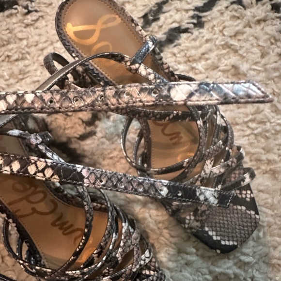 Sam Edelman Daffodil Snake Print Strappy Block Heels - Sz 8 - Picture 16 of 16